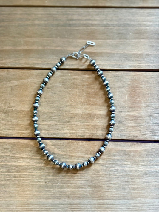 The Holt Necklace